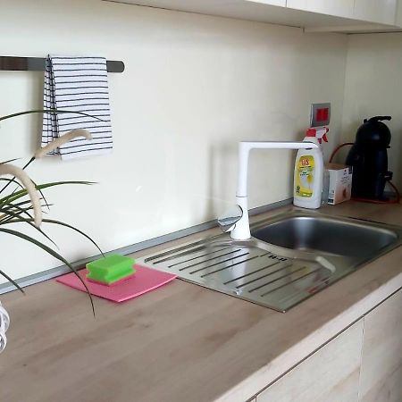 Mobile Home Apartment Camp 클레노비차 외부 사진