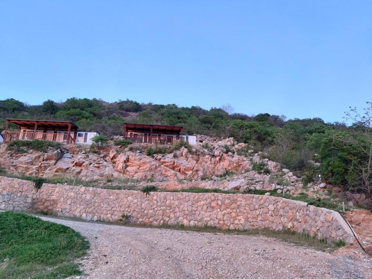 Mobile Home Apartment Camp 클레노비차 외부 사진