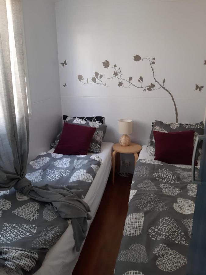 Mobile Home Apartment Camp 클레노비차 외부 사진